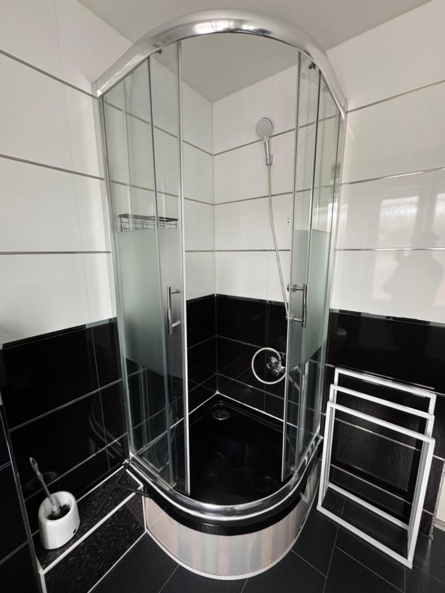 איטורף Moderne & Rustikale Monteurwohnung Im Zentrum מראה חיצוני תמונה