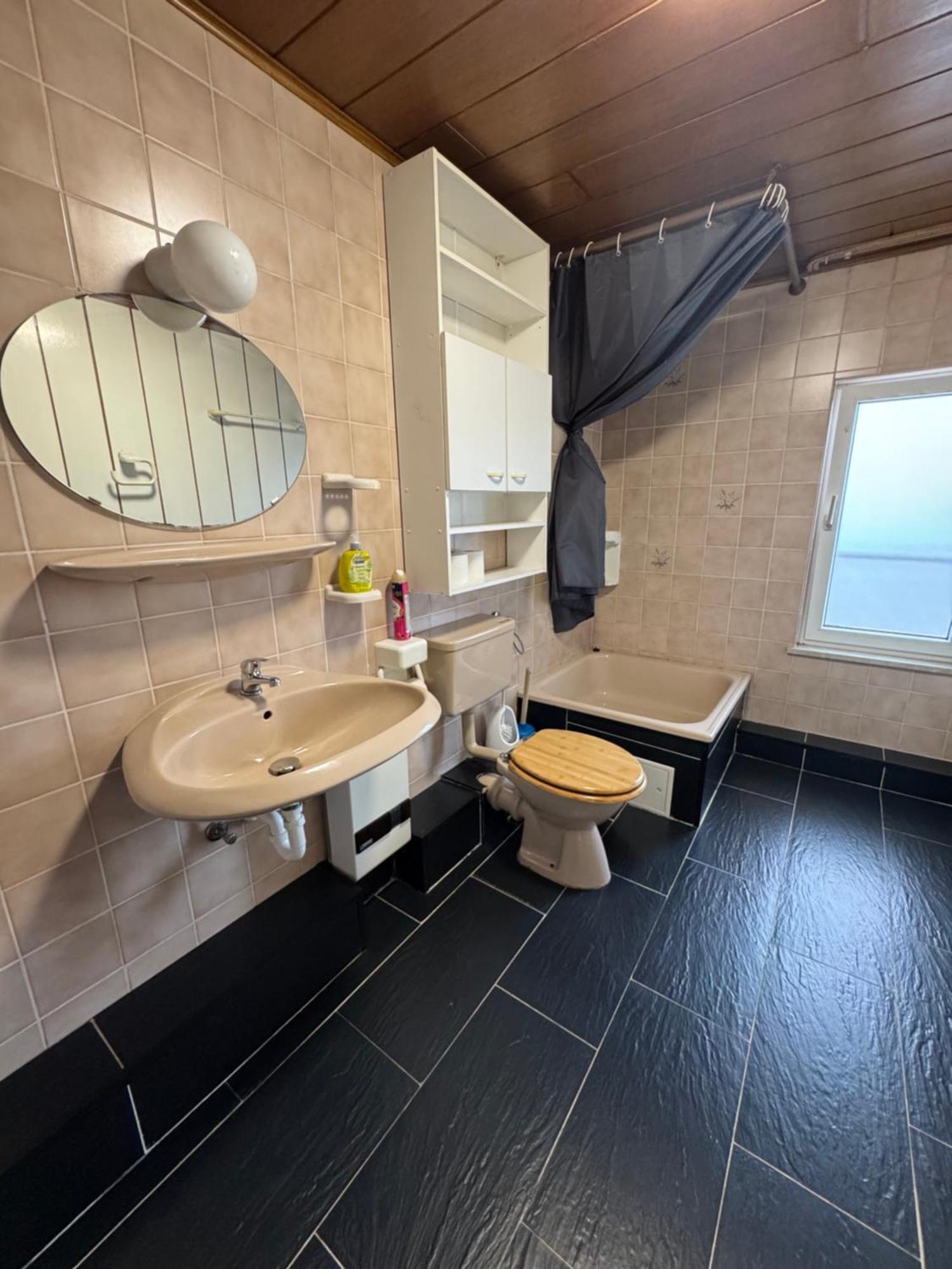 איטורף Moderne & Rustikale Monteurwohnung Im Zentrum מראה חיצוני תמונה